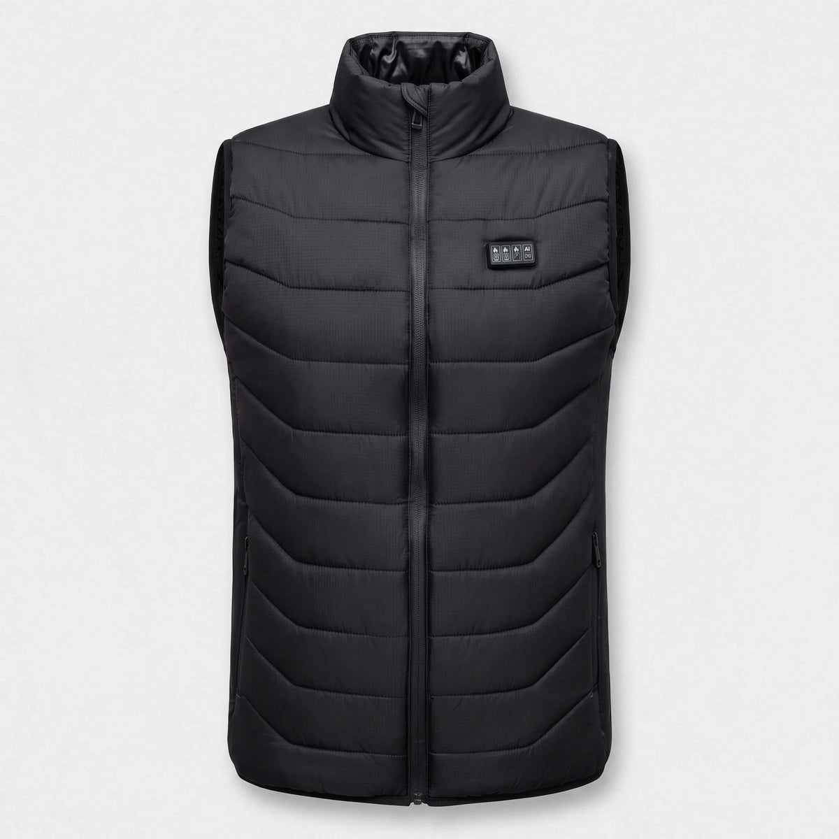Gilet chauffant noir vu de face : col montant, matelassage, boîtier à 4 boutons