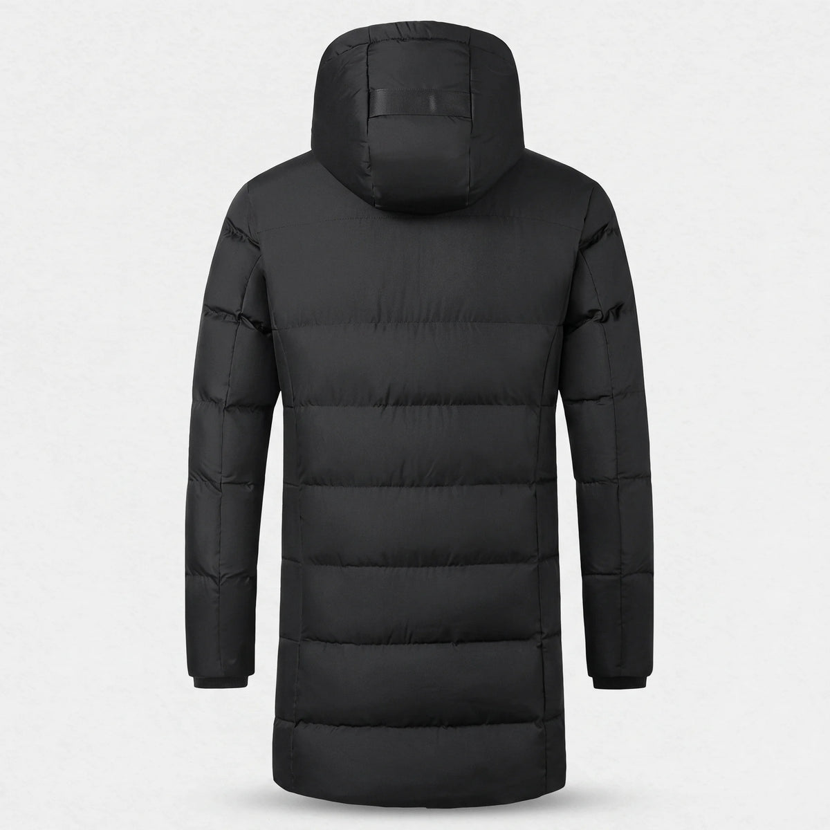Dos de la parka chauffante longue noire avec sa capuche fixe