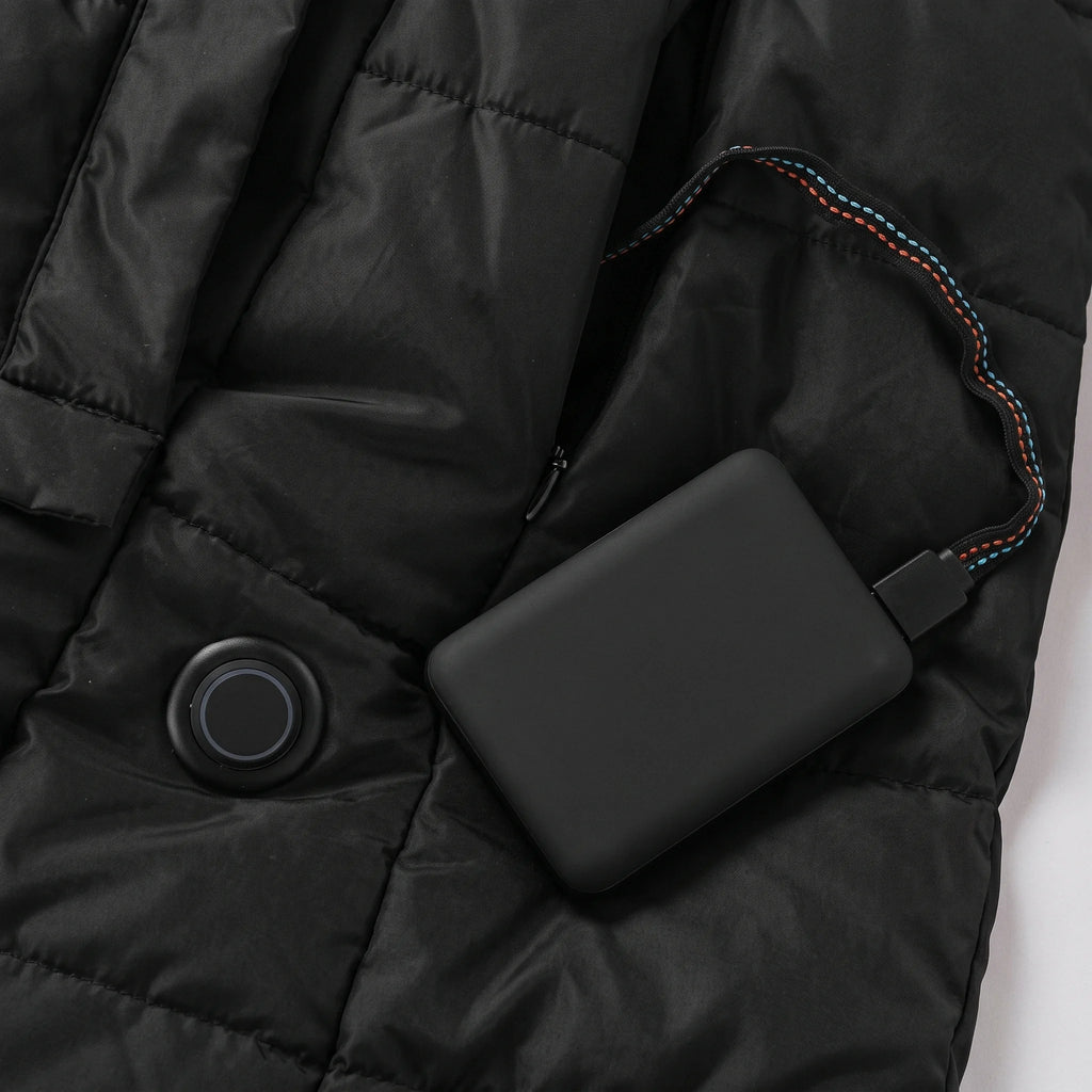 Batterie externe branchée sur le câble USB de la parka, batterie non incluse