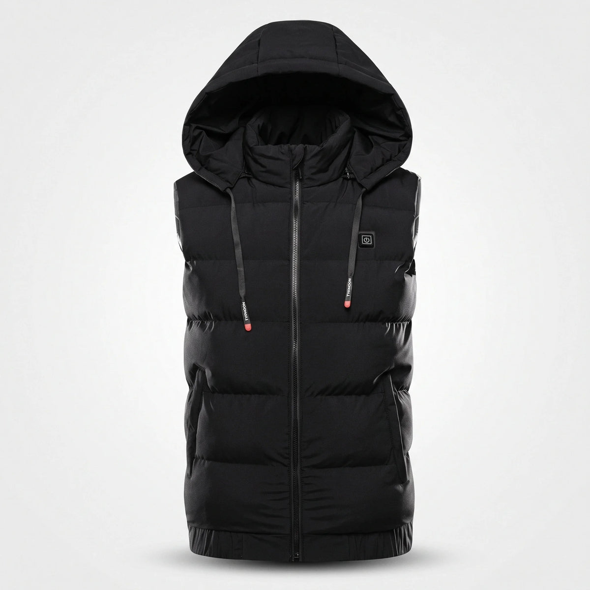 Gilet chauffant matelassé noir vu de face : capuche à cordons, bouton de chauffe sur la poitrine