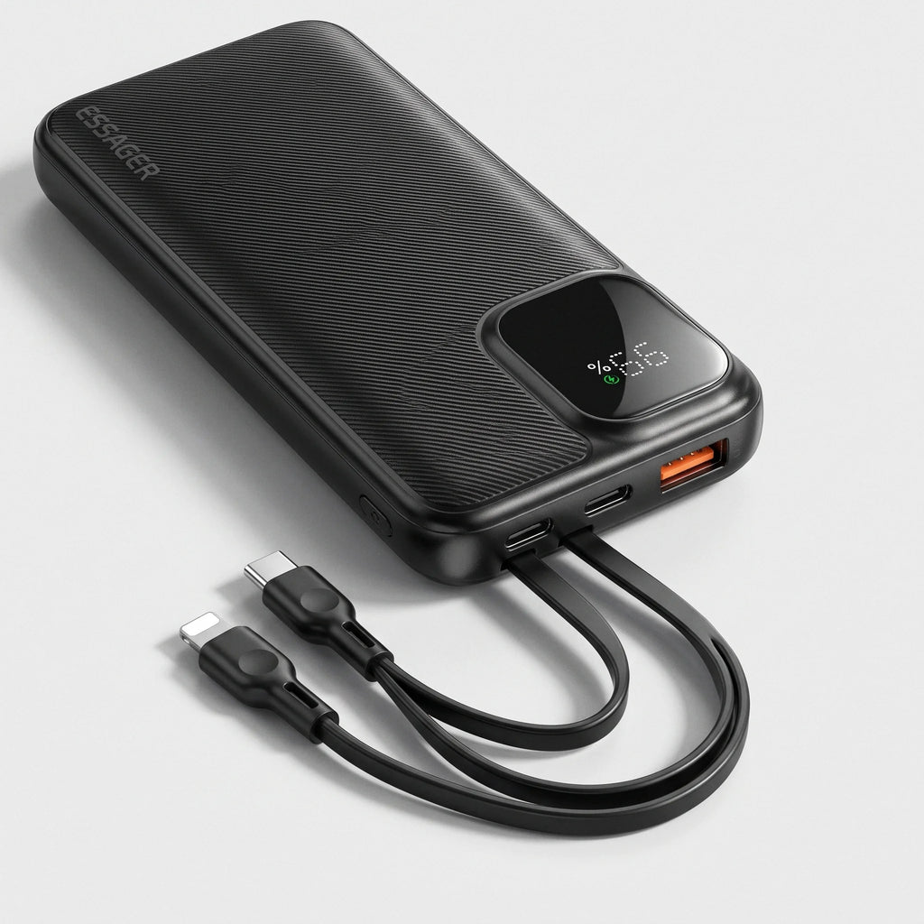 Ports USB-A et USB-C de la batterie externe, écran de charge et câbles USB-C et Lightning intégrés